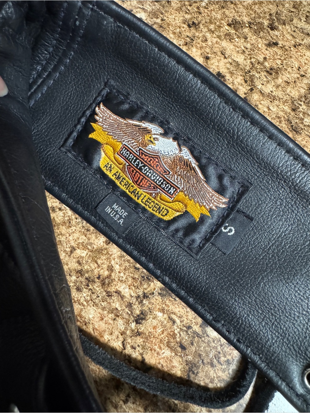 Harley-Davidson Black Leather chaps (Repair-Sewing required) - Picture 9 of 9